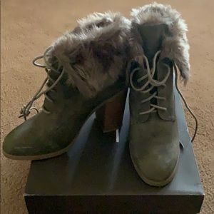 JustFab Grey/Wood Booties w/ Fur, 7